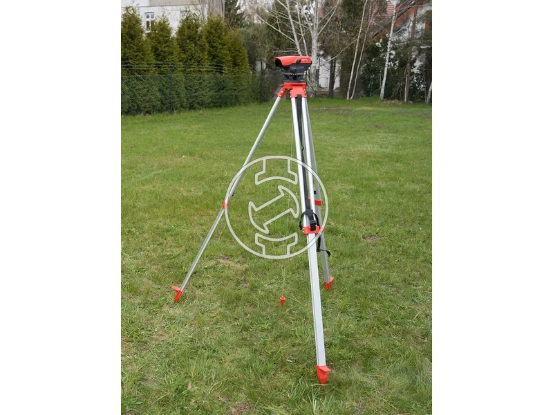 Kép: Automata optikai szintezo 32 IP66 keszlet szintezoleccel es allvannyal.webp