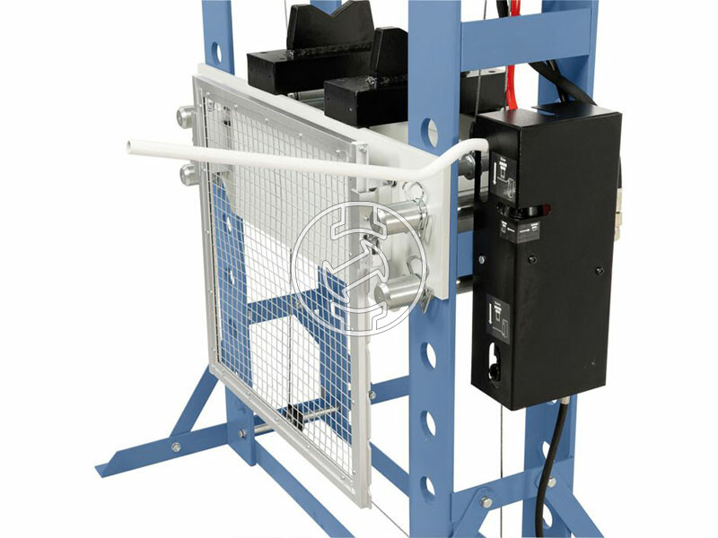 Bernardo PWK 100 F pneumatikus présgép