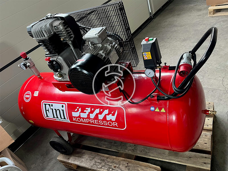 Betta MK113-270-5.5 elektromos kompresszor (értékcsökkent)