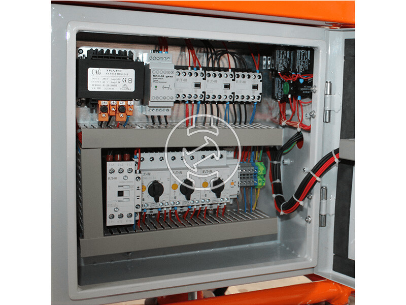 Bisonte PCS-K4 elektromos vakológép