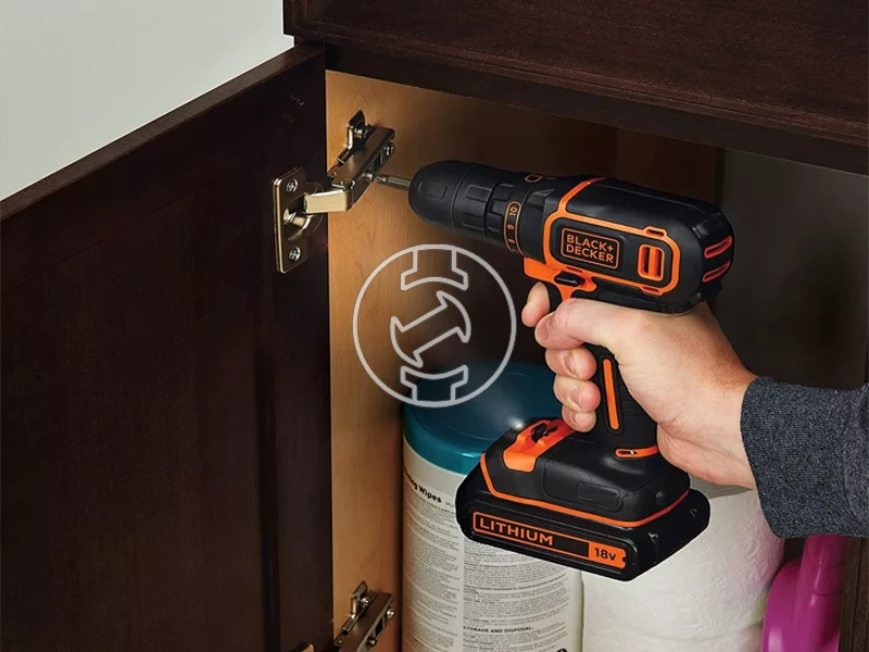 Black+Decker BDCDC18KB-QW akkus fúrócsavarozó tokmányos