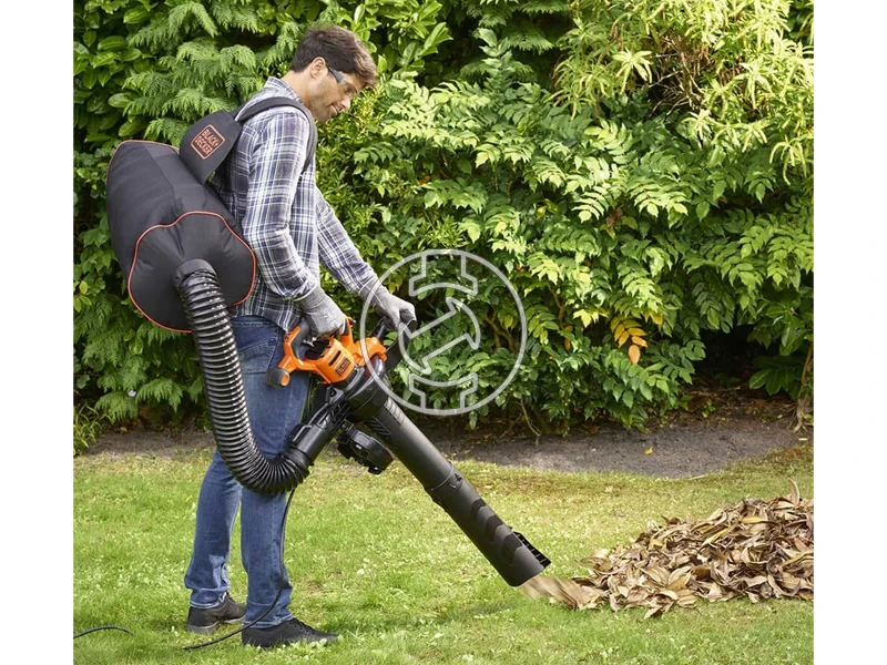 Black+Decker BEBLV300-QS elektromos lombfúvó