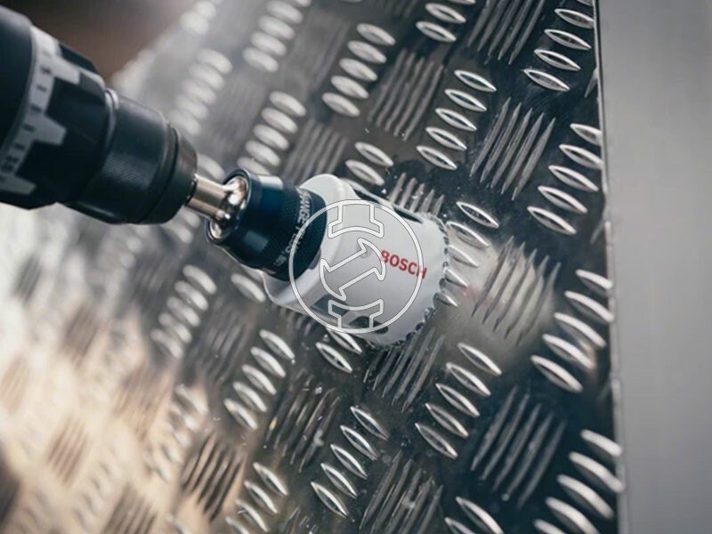 Bosch 108 mm-es Progressor körkivágó fa&fém