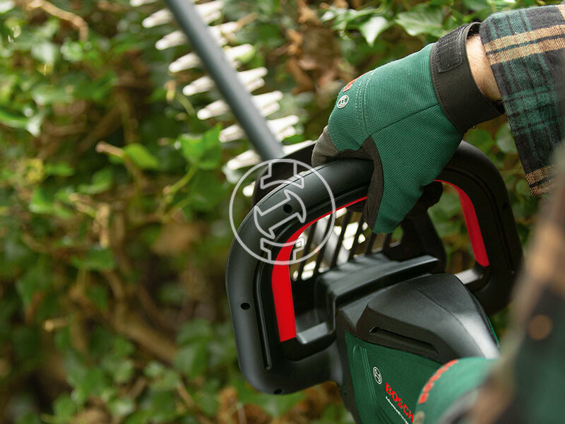 Bosch Advanced HedgeCut 36-6528 akkus sövényvágó