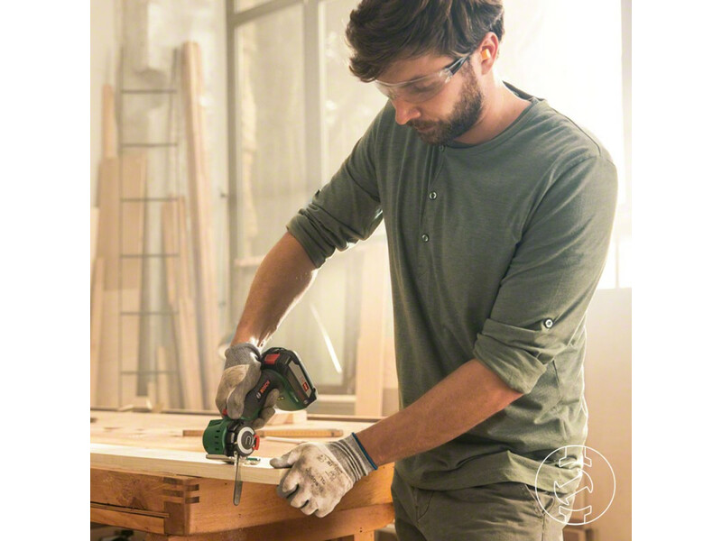 Bosch AdvancedCut 18