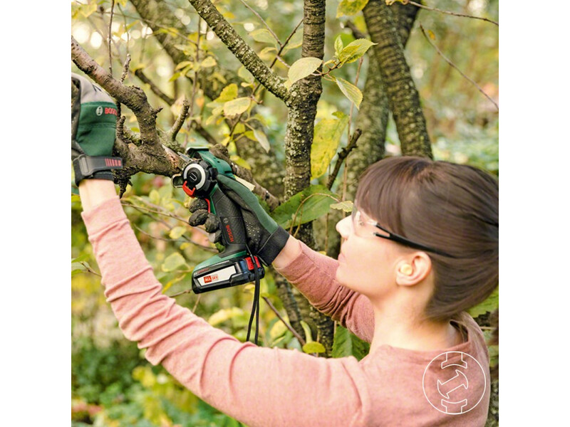 Bosch AdvancedCut 18