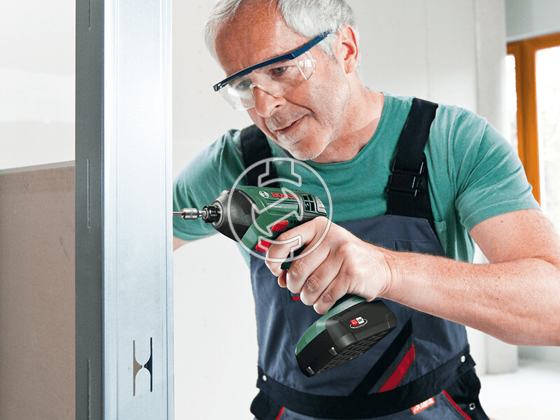 Bosch AdvancedImpactDrive 18 akkus ütvecsavarozó