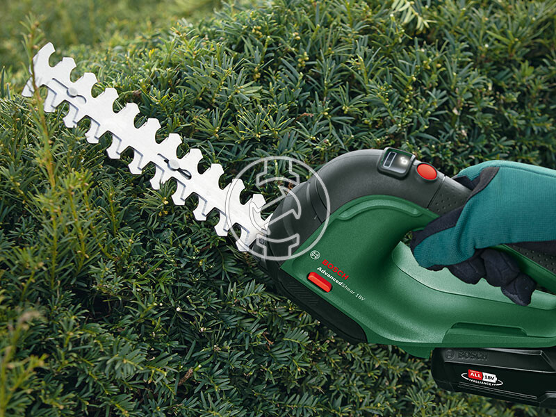 Bosch akkus sövényvágó 0600857001