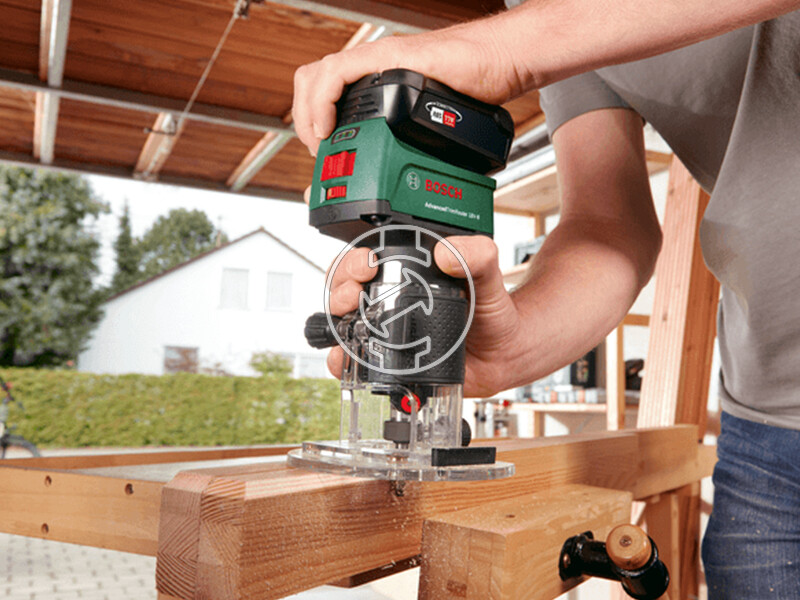 Bosch AdvancedTrimRouter 18V-8 akkus élmaró