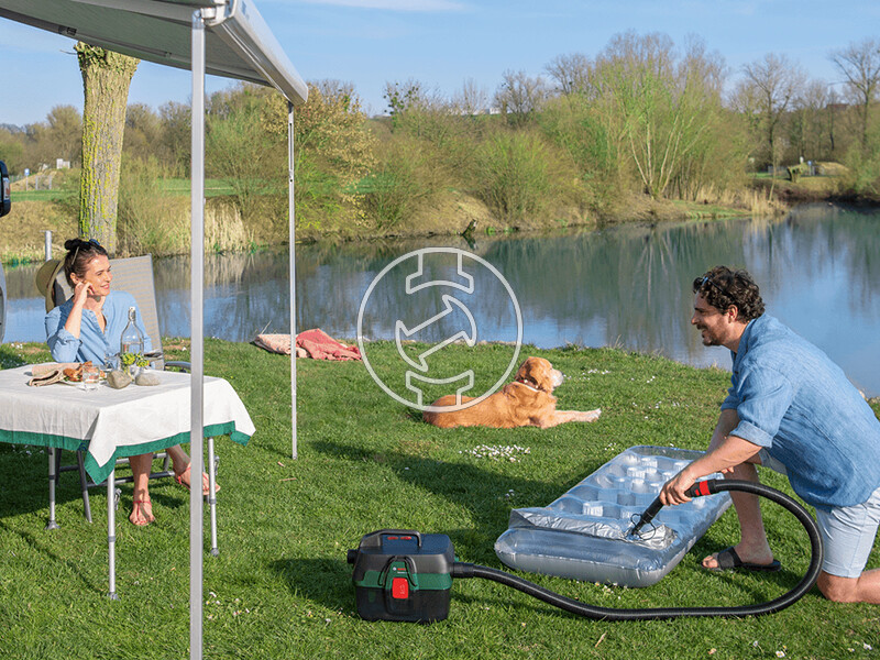 Bosch AdvancedVac 18V-8 akkus porszívó