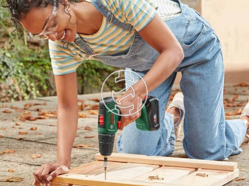 Bosch Easydrill 18V-40 akkus fúrócsavarozó tokmányos