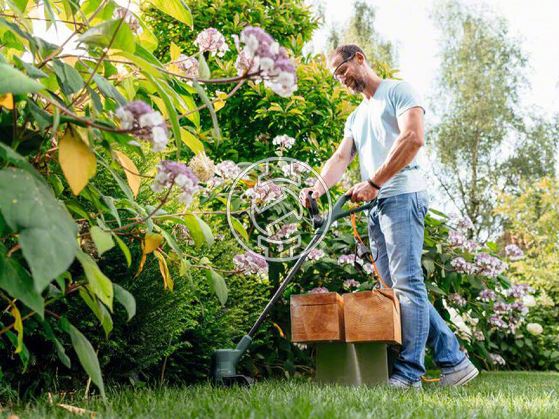 Bosch EasyGrassCut 23 elektromos fűszegélynyíró