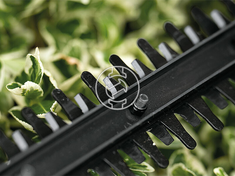 Bosch EasyHedgeCut 18V-44-11 akkus sövényvágó Akku és töltő nélkül