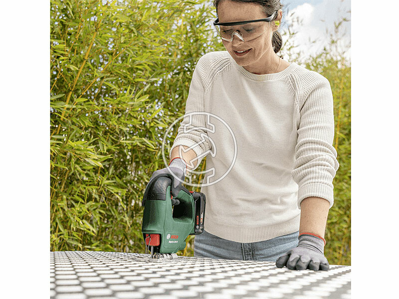Bosch EasySaw 18 Set akkus dekopírfűrész 1 x PBA 18V 2.0Ah + AL 18V-20