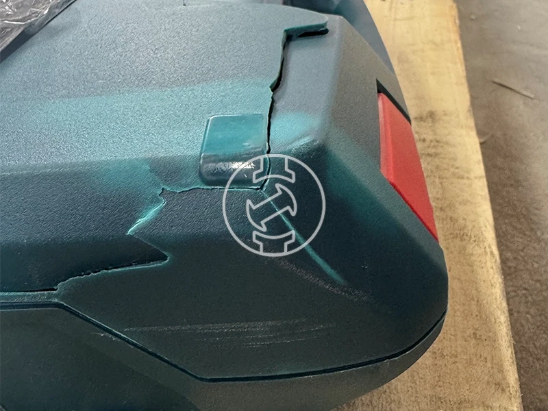 Bosch GSR 18V-50 akkus fúrócsavarozó tokmányos akku és töltő nélkül (értékcsökkent)