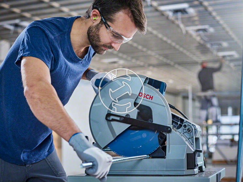 Bosch Expert for Steel ø 305 x 2,6 / 2,2 x 25,4 mm körfűrészlap