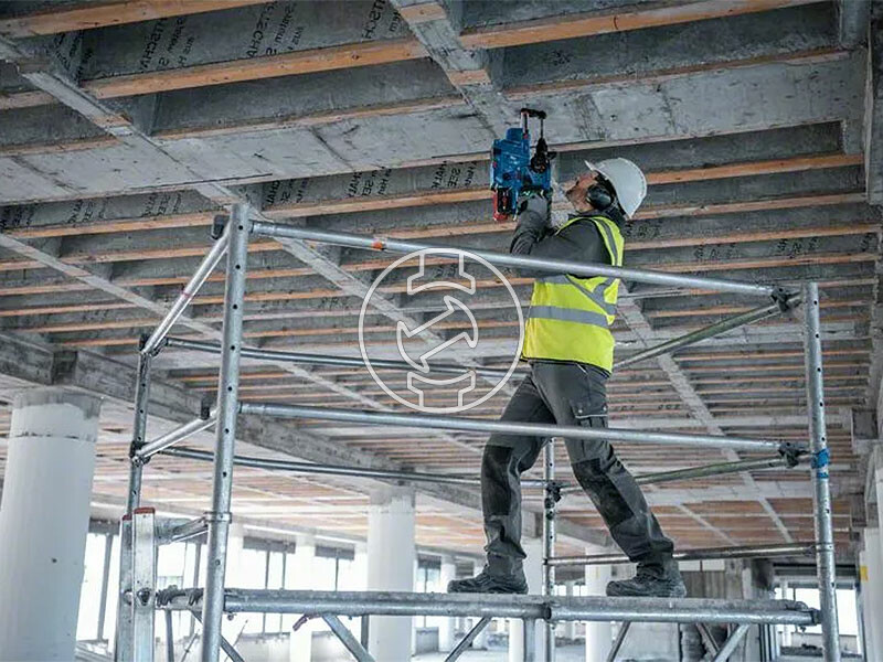 Bosch GBH 18V-28 CF akkus fúrókalapács