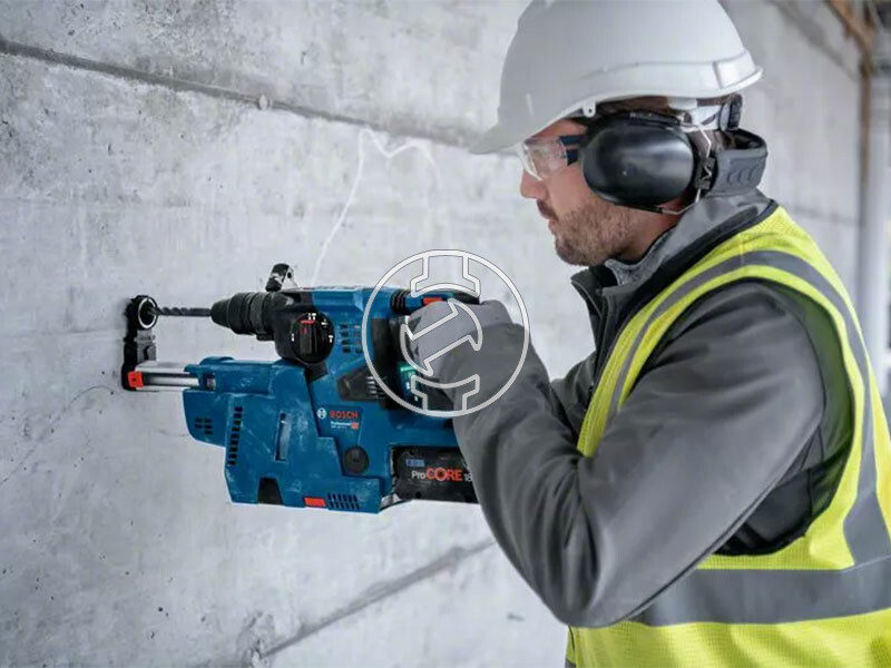 Bosch GBH 18V-28 CF akkus fúrókalapács