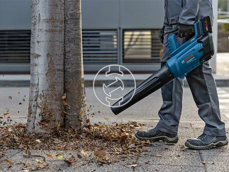 Bosch GBL 18V-750 akkus lombfúvó