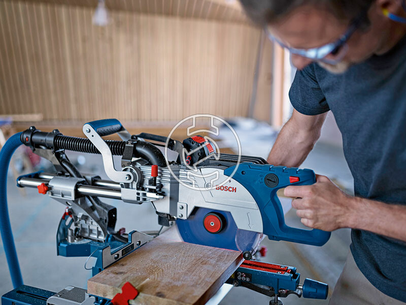 Bosch GCM 18V-216 DC akkus gérvágó (akku és töltő nélkül)