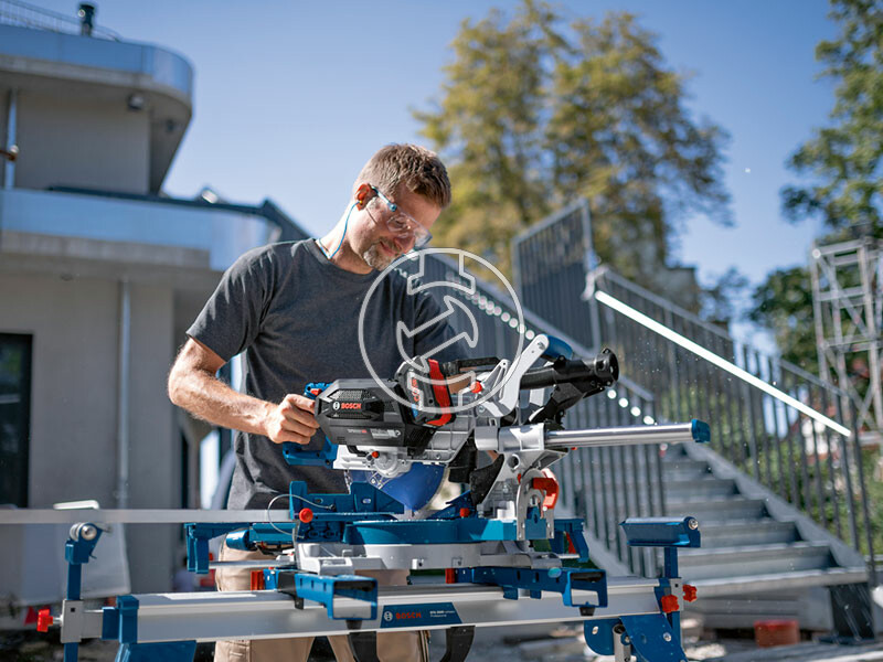 Bosch GCM 18V-216 DC akkus gérvágó (akku és töltő nélkül)