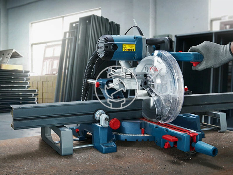 Bosch GCM 254 D elektromos gérvágó 1800 W ?254 mm