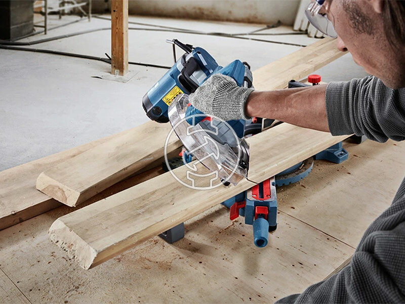 Bosch GCM 254 D elektromos gérvágó 1800 W ?254 mm