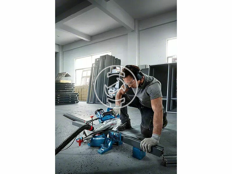 Bosch GCM 254 elektromos gérvágó