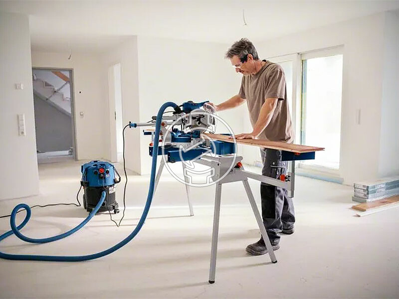 Bosch GCM 305-216 D elektromos gérvágó