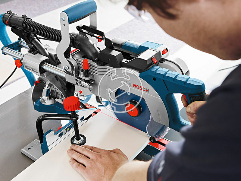 Bosch GCM 8 SDE gérvágó