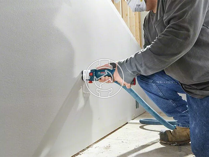 Bosch GCU 18V-30 akkus gipszkartonvágó