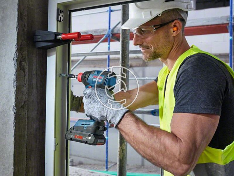 Bosch GDR 18V-200 akkus ütvecsavarozó