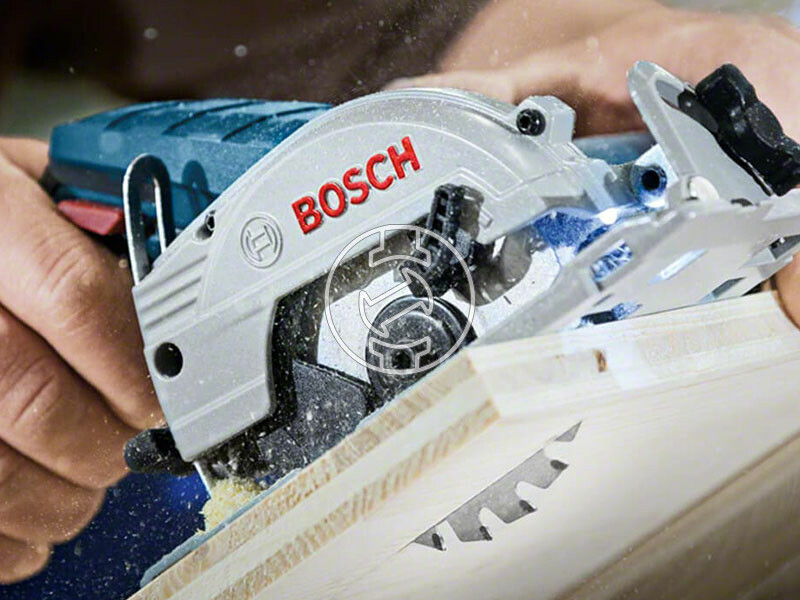 Bosch GKS 12V-26 akkus körfűrész