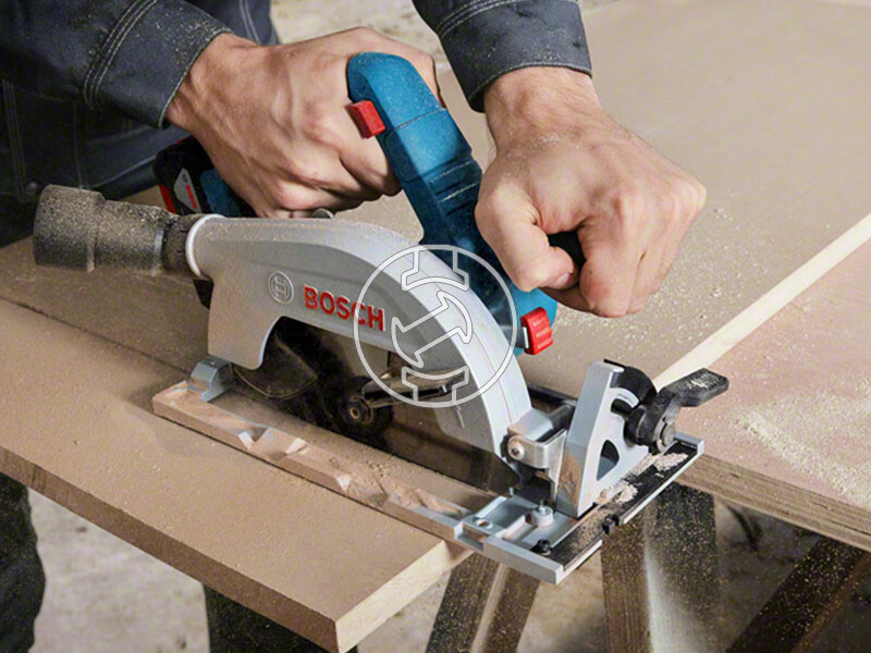 Bosch GKS 185-LI akkus körfűrész (akku és töltő nélkül)