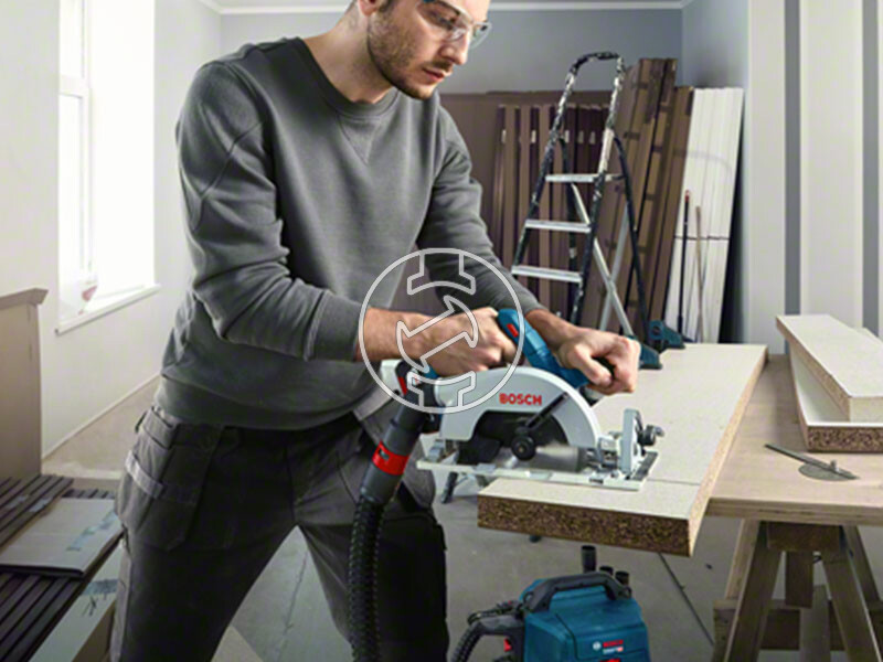 Bosch GKS 185-LI akkus körfűrész (akku és töltő nélkül)