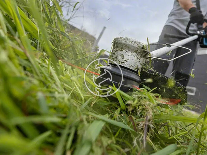 Bosch GRT 18V-33 akkus fűszegélynyíró