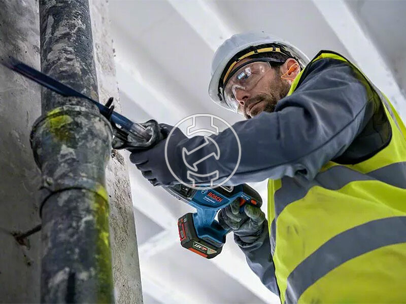 Bosch GSA 185-LI akkus orrfűrész