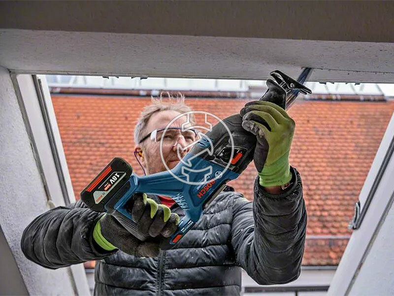 Bosch GSA 185-LI akkus orrfűrész