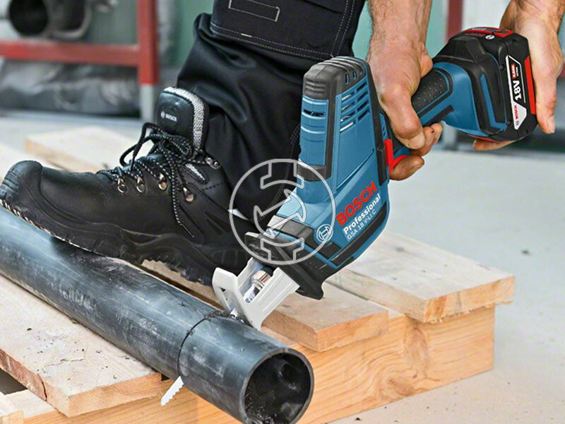 Bosch GSA 18V-LI C akkus orrffűrész