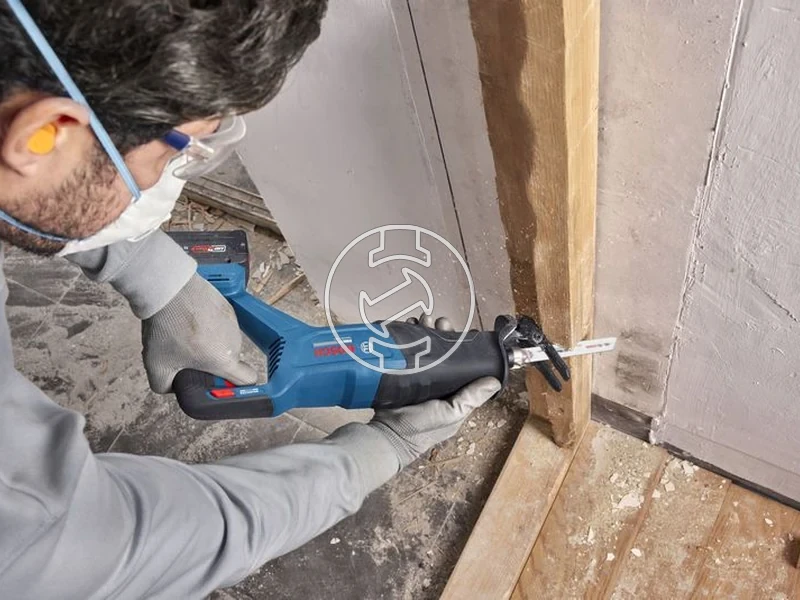 Kép: Bosch GSA18V-280 akkus orrfuresz akku es tolto nelkul L-Boxx_3.webp