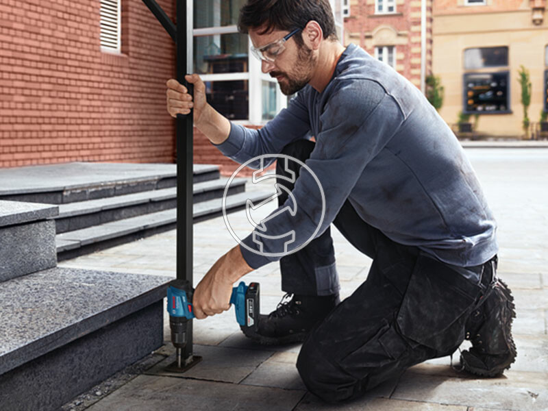 Bosch GSB 185-LI akkus ütvefúró-csavarozó