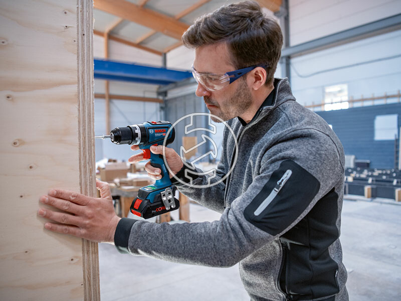 Bosch GSB 18V-90 C akkus ütvefúró-csavarozó 2x4Ah L-Boxx-ban