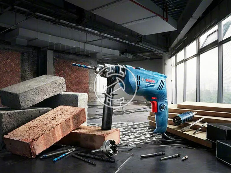 Bosch GSB 600 elektromos ütvefúró