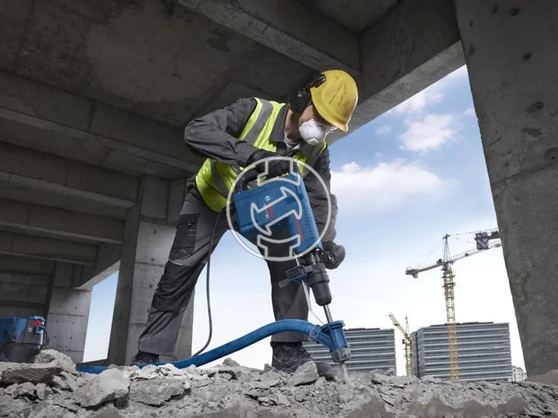 Kép: Bosch GSH11EV elektromos vesokalapacs 168 J 1500 W_2.webp