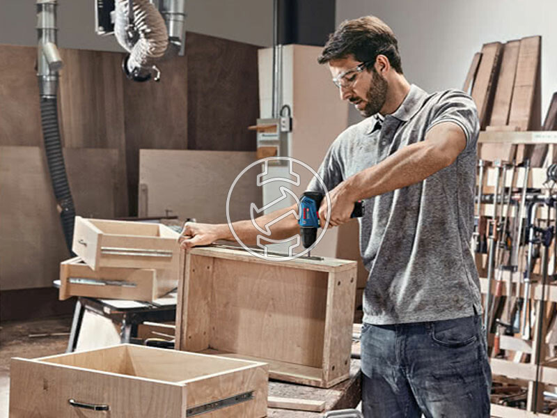 Bosch GSR 12V-30 akkus fúrócsavarozó akku és töltő nélkül