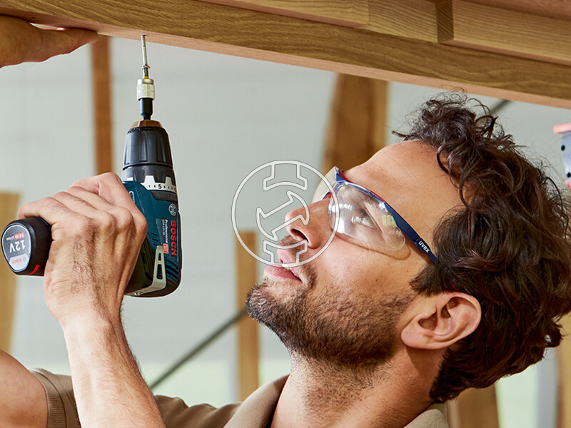 Bosch GSR 12V-35 FC akkus fúrócsavarozó tokmányos