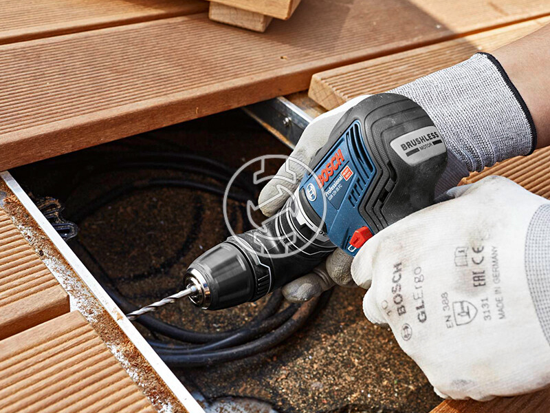 Bosch GSR 12V-35 FC akkus fúrócsavarozó tokmányos