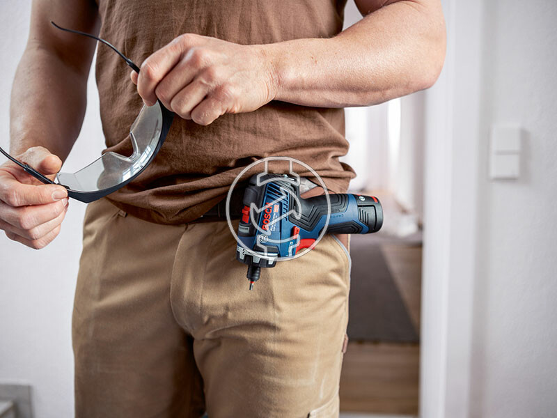 Bosch GSR 12V-35 HX akkus fúrócsavarozó bitbefogással