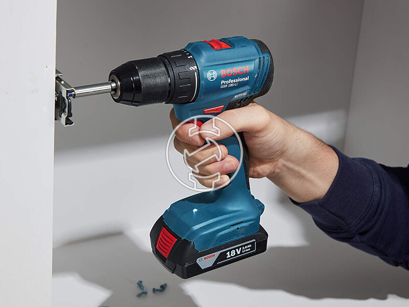 Bosch GSR 185-LI akkus fúrócsavarozó tokmányos akku és töltő nélkül szerszámkofferben