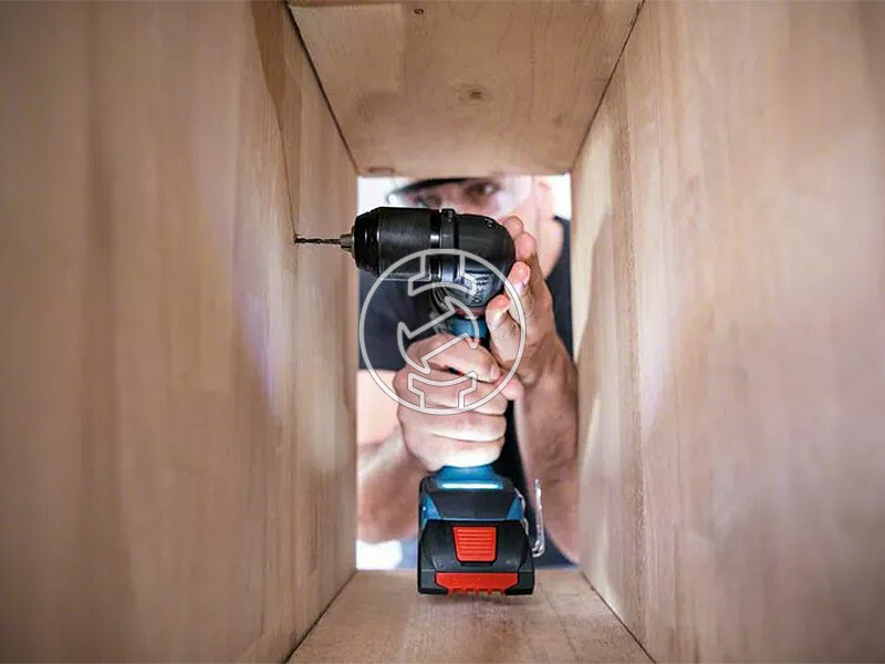 Bosch GSR 18V-90 FC akkus fúrócsavarozó bitbefogással